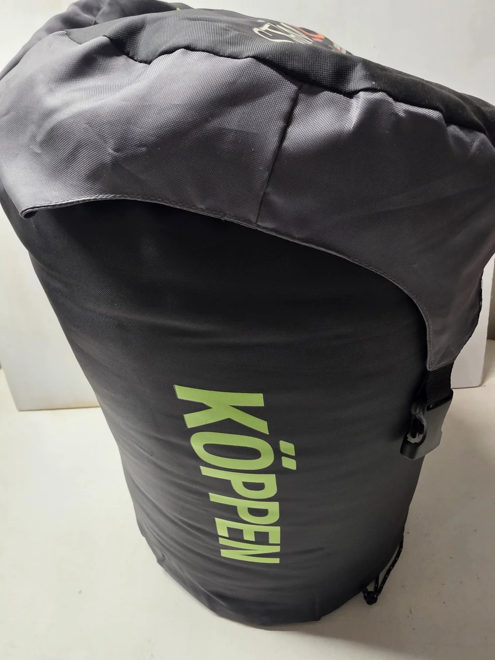 Köppen STÜRM 0°F cold-weather mummy sleeping bag with original compression Bag
